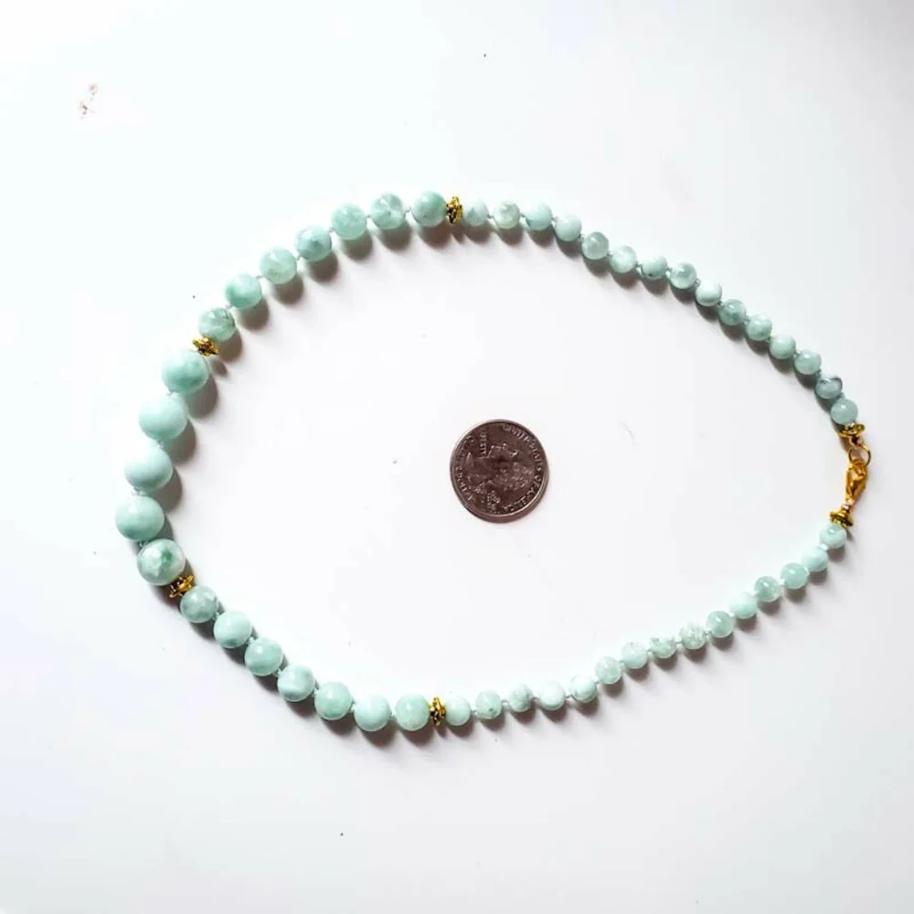 Green Moonstone Graduated 17" Necklace - Picture 5 of 8
